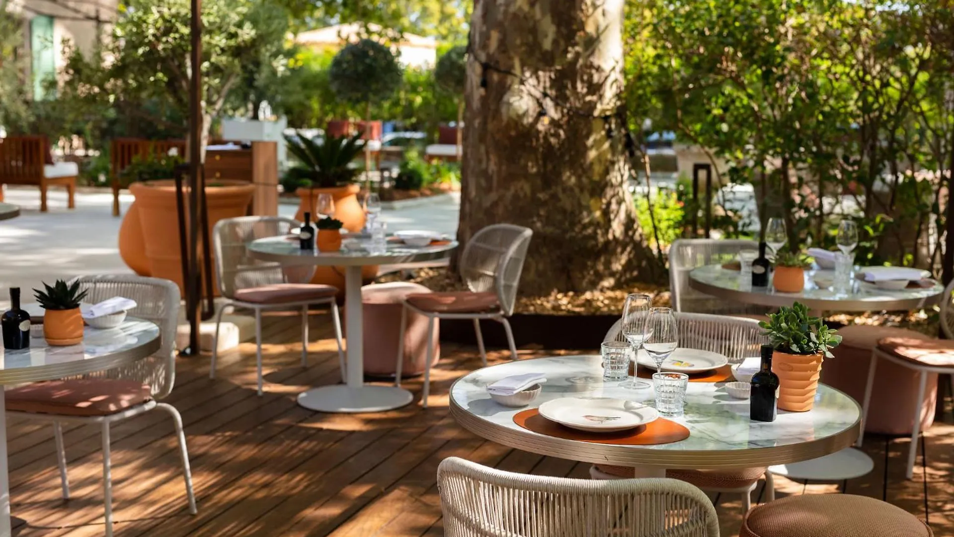 Hotel Et Restaurant La Bastide Bourrelly - Mathias Dandine Cabriès